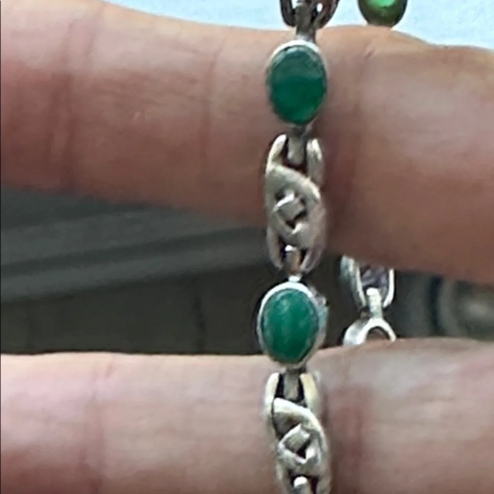 Sterling Silver Green Onyx with Celtic Knots Locking Clasp and Safety Chain